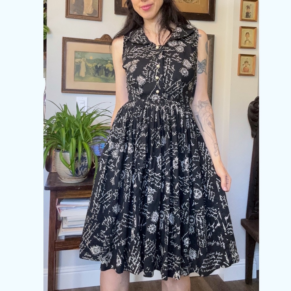 Vintage 50s 60s Black Script Odyssey mythology Print Fit Flare A line Dress - Picture 2 of 11